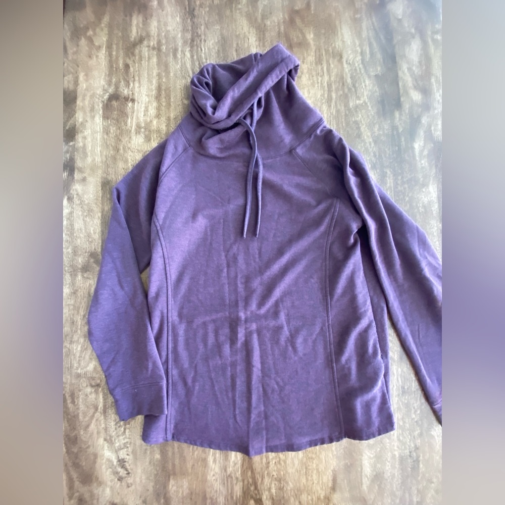 32 Degree Heat Cowl Neck Sweatshirt in Plum
